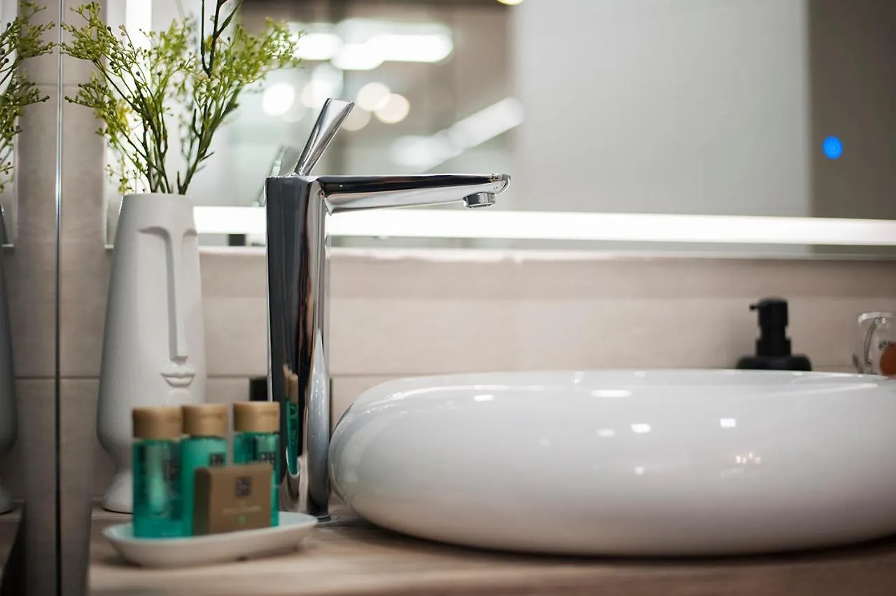 Exclusive Moraleja - Collection L - Eleven Host Apartment Alcobendas 0*,  Spain