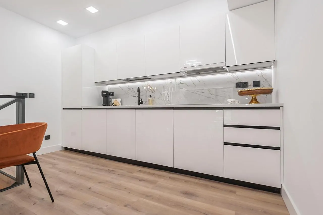 Exclusive Moraleja - Collection L - Eleven Host Apartment Alcobendas 0*,  Spain