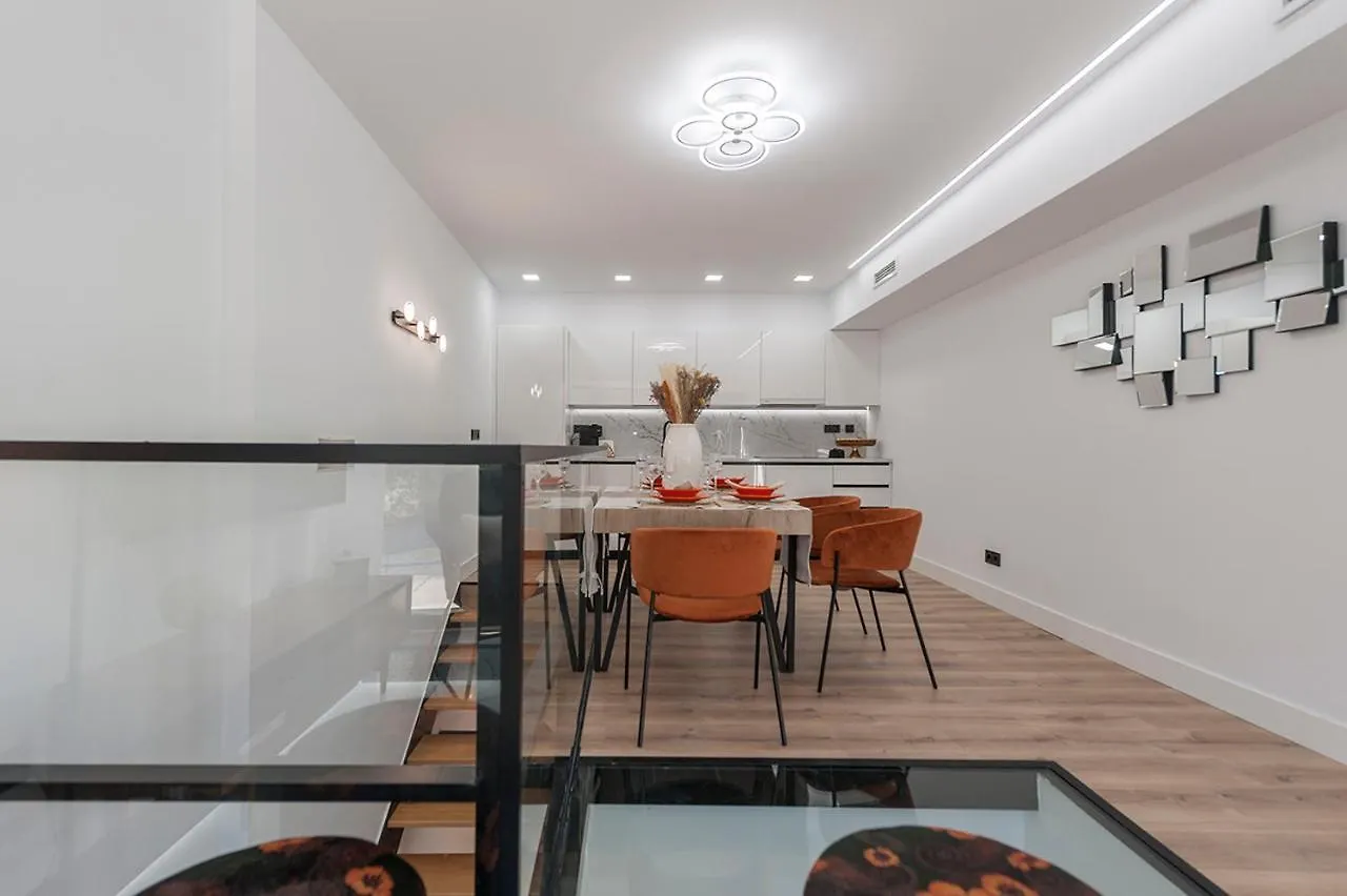 Exclusive Moraleja - Collection L - Eleven Host Apartment Alcobendas